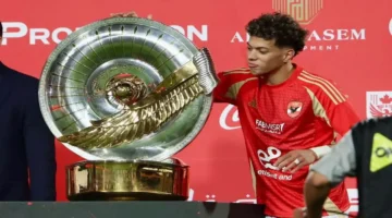 تفاصيل جديدة.. توقف مفاوضات لانس الفرنسي مع إمام عاشور